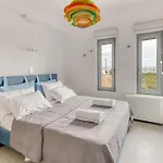 Iremia Villa